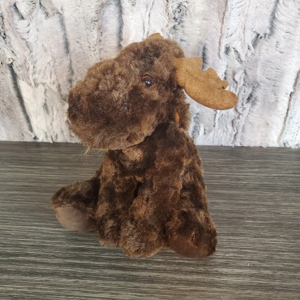 Brown Moose 7